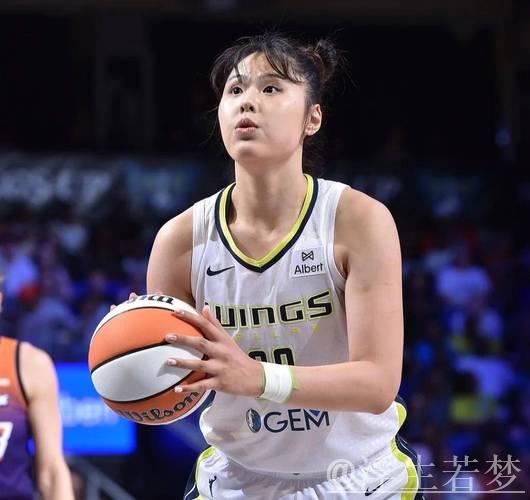 李月汝8+10表现出色 飞翼客场轻取风暴