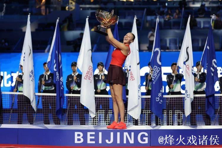 阿尼西莫娃直落两局击败高芙 挺进中网女单决赛