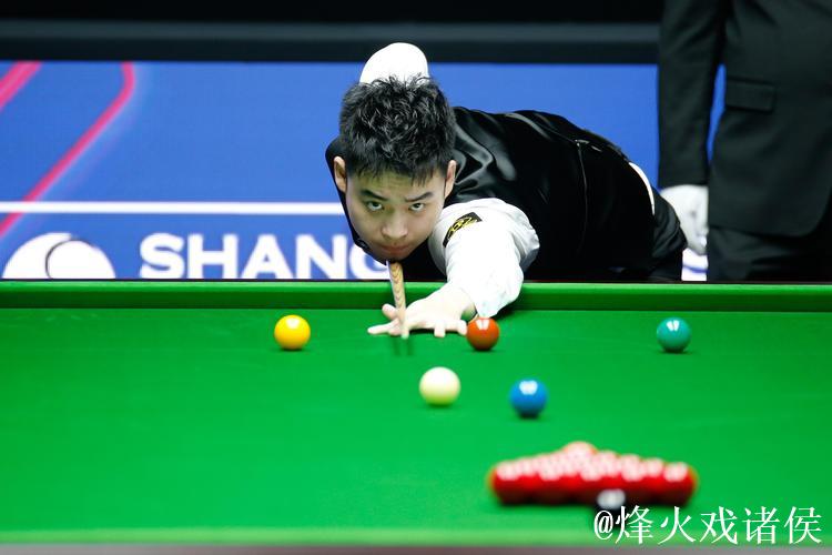 斯佳辉2-6不敌威尔逊 止步斯诺克大师赛首轮